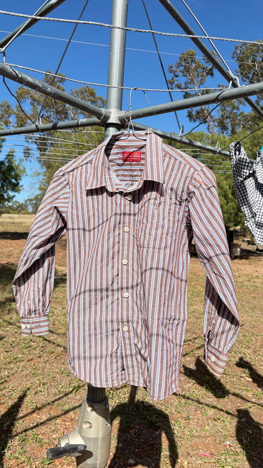 Thomas cook size 8/s
