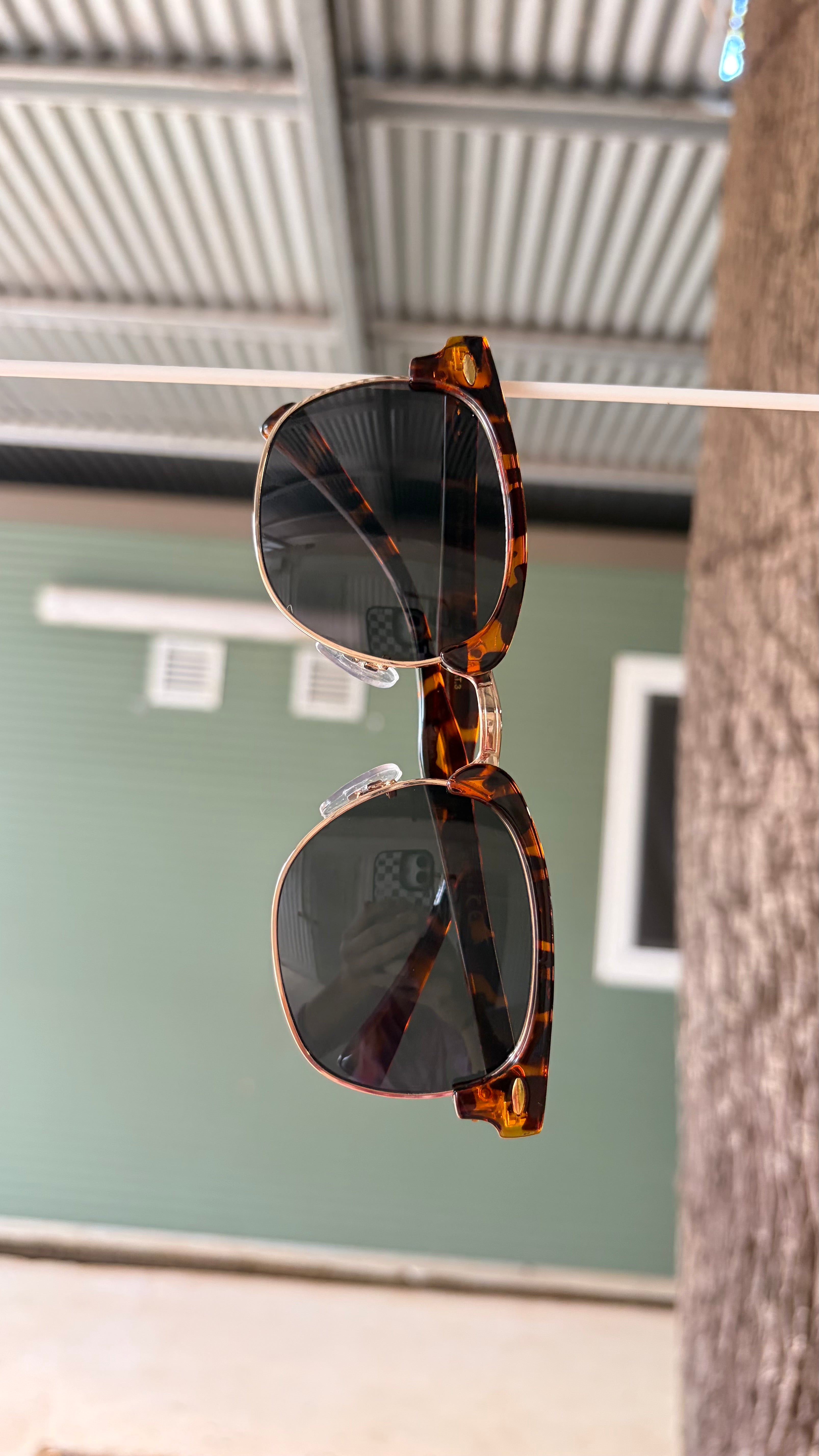Tortoise shell Sunnies
