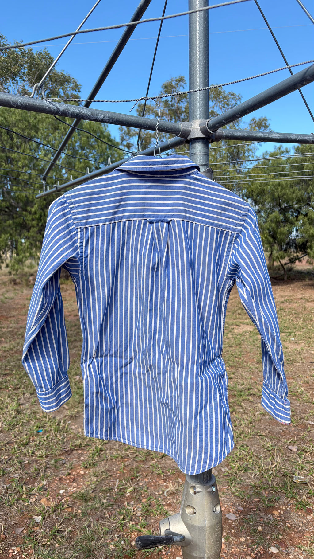 Thomas cook size 8/s